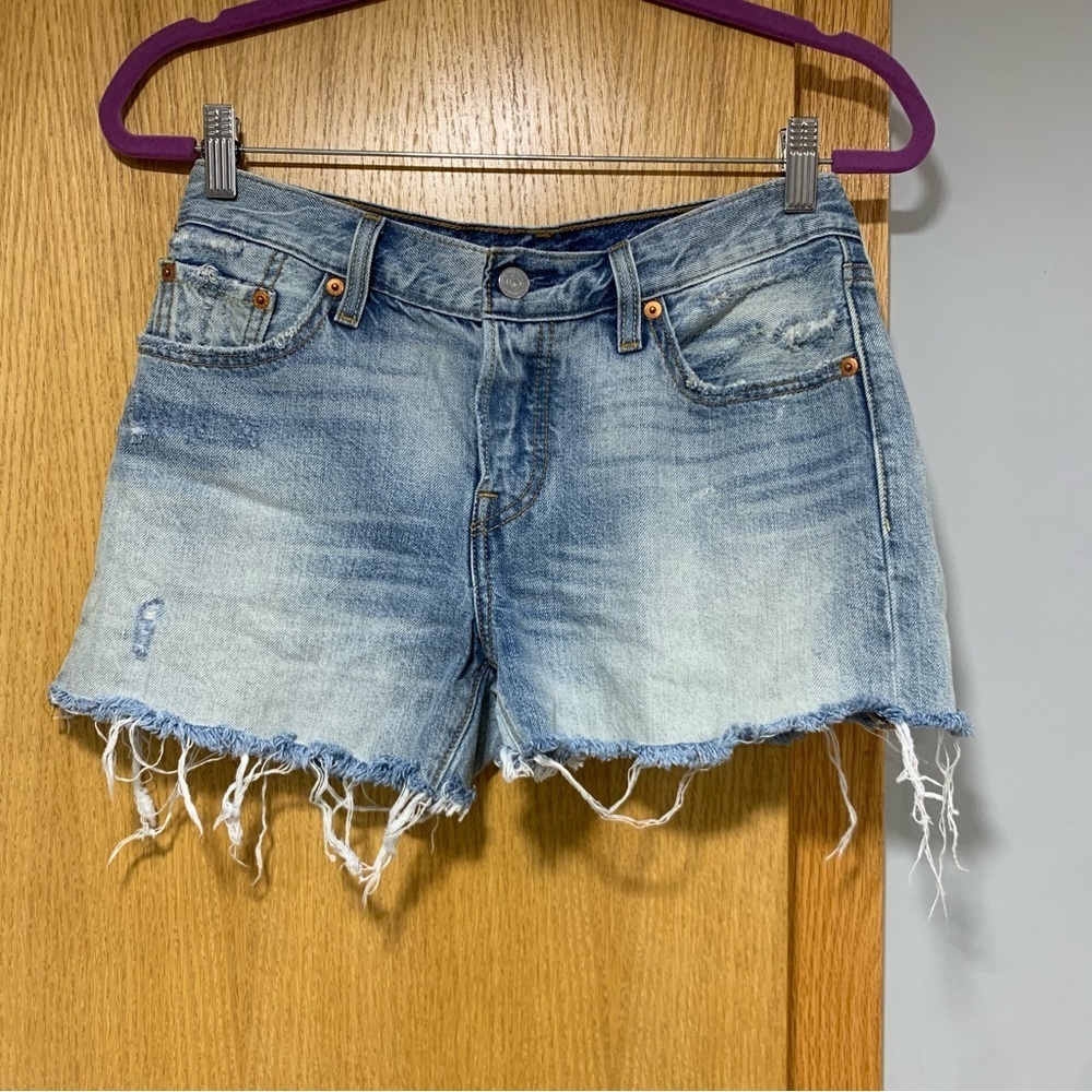 Levi's 501 Blue Jean Shorts - Size 25